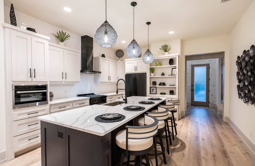 Inlet Beach House | *Brand New* Inlet Beach home - Six-Seater Golf Cart, EV Friendly, Bikes, Paddle Board, Pool