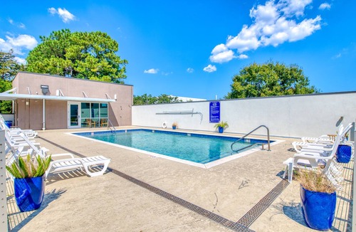 New Orleans Apartment | *BRAND NEW LISTING* Penthouse of NOLA Near FrenchQtr-Sleeps 6