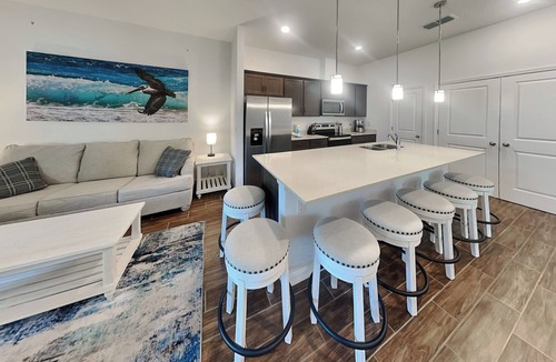 Palm Coast Cottage | Breezy Villa by Distinctive Beach Rentals