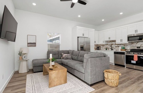Commerce House | Bright and cozy new build - your retreat awaits.