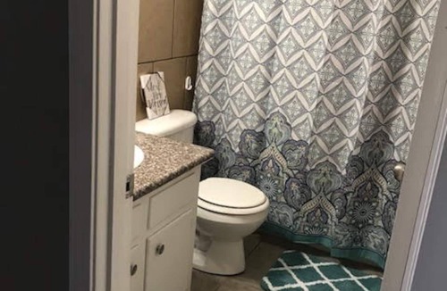 Pascagoula Apartment | Bright, Cozy and Blocks to Beach 2 Bedroom!