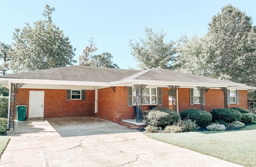 Tupelo House | Bristow Bungalow