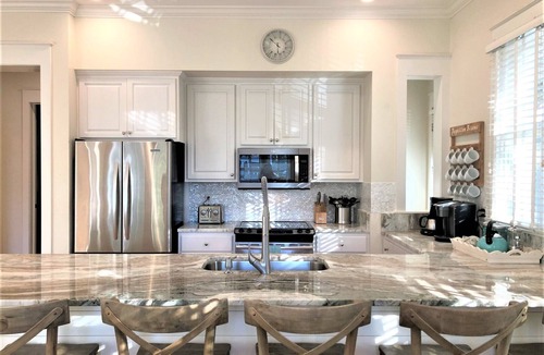 Sunnyside House | Butterfly Kisses - Family Home in Carillon Beach w/Two Master Suites, Sleeps 12