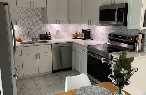 South Arlington House | Butterfly Place our Charming 3 Bedroom Home in Kennedale Texas