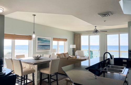 Panama City Beach Condo | CALYPSO BEACHFRONT @PIER PARK 3BR/3BA 3rd Flr CORNER! 4 BEACH CHAIR SERVICE!