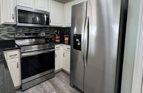 Panama City Beach Condo | CALYPSO BEACHFRONT @PIER PARK 3BR/3BA 3rd Flr CORNER! 4 BEACH CHAIR SERVICE!