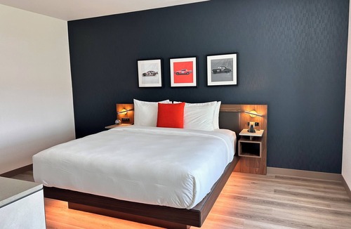 Roanoke Hotel | Cambria Hotel Northlake Conference Center - Roanoke