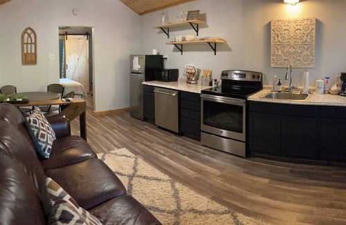 Tyler Cottage | Cana Cottage | Farm Stay