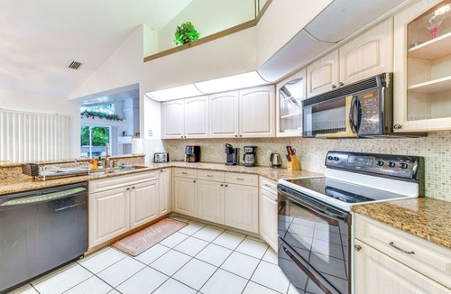 Port Charlotte House | Canal-Front Gem w/Private Dock in Port Charlotte!