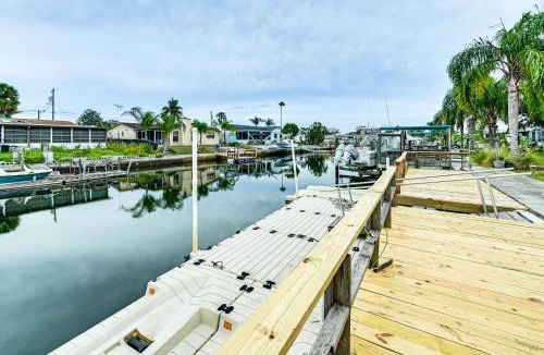 Hudson Beach Estates House | Canal-Front Home w/Boat Dock & Lanai in Hudson