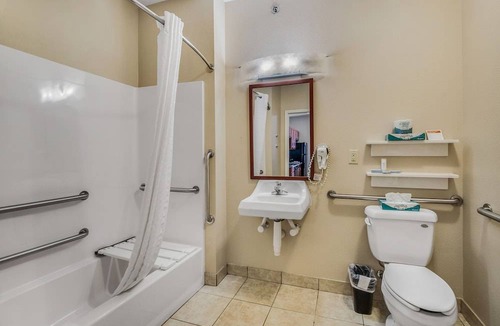 Longview Hotel | Candlewood Suites LONGVIEW, an IHG Hotel