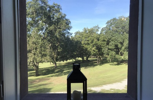 Alcorn State Bed & Breakfast | Canemount Plantation Inn