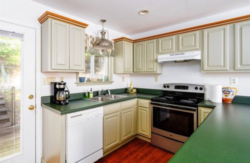 Pleasure Point House | Captains Cove by 360 Destinations