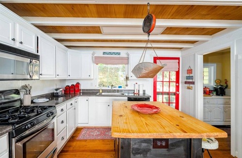 Pleasure Point House | Captains Cove by 360 Destinations