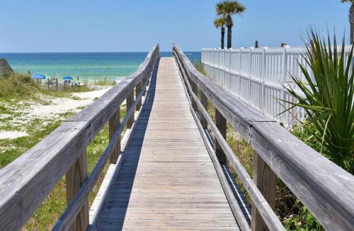 Crystal Beach Apartment | Caribbean Dunes 120