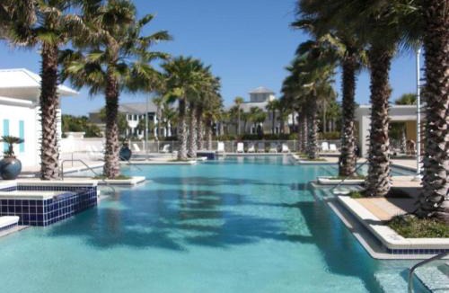Sunnyside House | Carillon Beach- The White House