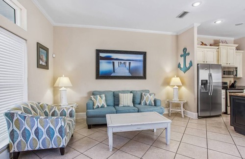 Bel Air House | Casa Cobia - Heated Pool! 4BR/4BA Sleeps 12!