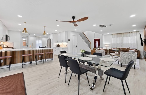 Houston House | Casa Esmeralda -Heated Pool, Luxury BBQ & Patio