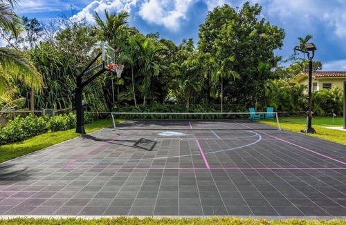 Golden Glades House | CASA SPUR|8BR|Basketball+Pool+Firepit+BBQ+Minigolf