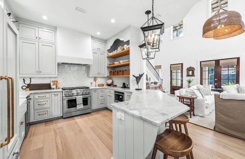 Rosemary Beach Cottage | Casa St. Cora - Rosemary Beach with free bikes, fitness and court time!