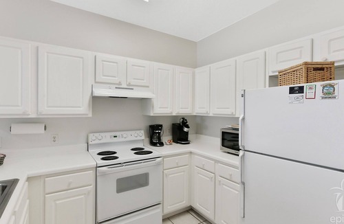 WaterSound West Beach Condo | CasaAzalea-2BR/2BA Pool+Golf Cart-3min to Beach!