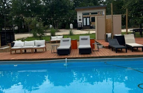 Athens House | Casita 3 · Getaway Space in nature - near lakes & shopping.C3