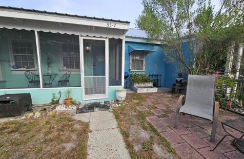 Lanark Village House | Casita Margarita
