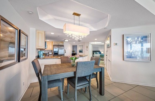Sand Key Condo | ⭐CBC 1-9B –Clearwater Beach- Beachfront-Pool-Hot Tub-Tennis-Gym!⭐