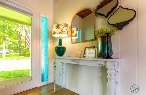 Enchanted Oaks House | Cedar Creek Lake House wParty Deck & Vast View!