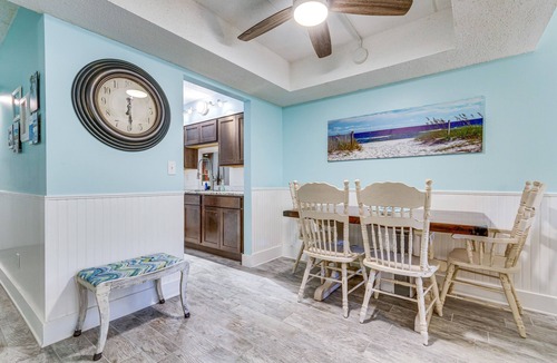 Mary Esther Condo | Central Mary Esther Condo 5 Mi to Okaloosa Island!