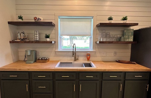 Bay St Louis Cottage | Charming 2-bedroom cottage in Bay St. Louis less than 10 minutes to downtown