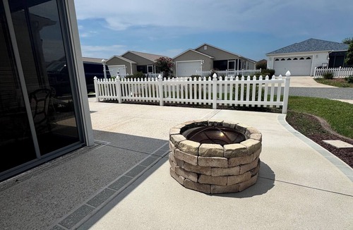 St. Charles Cottage | Charming 2 bedroom patio villa in The Villages FL; Golf cart included.