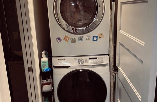 MacGregor House | Charming 3/3 Home Near Med Cntr & UH on serene cul-de-sac with fabulous Backyard