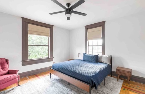 Norwood House | Charming 3 bedroom, Historic Norwood, near it ALL!