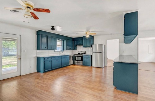 Lumberton House | Charming 3-bedroom house with WiFi and AC in beautiful Lumberton TX