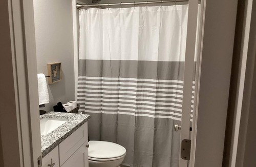 Sheridan House | Charming 3-bedroom house with WiFi in downtown Sheridan