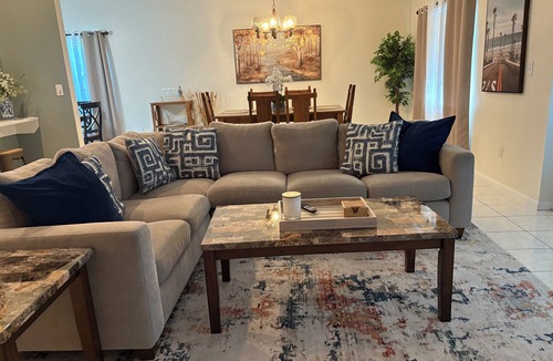 Sebring House | Charming 3-bedroom house with WiFi and AC in Sebring