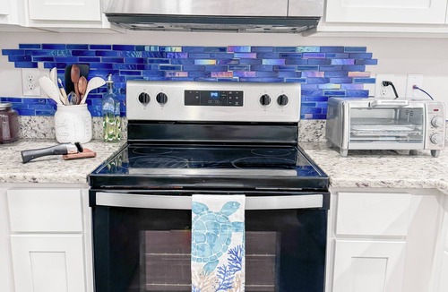 Pine Forest House | Charming 3-bedroom townhome w/Pool in Pensacola