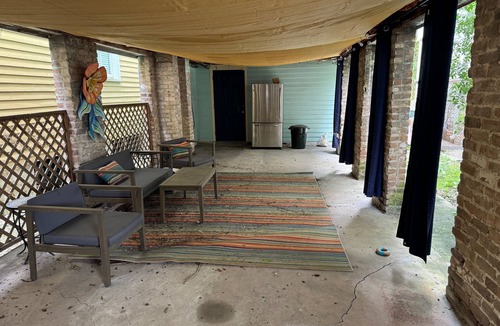 Mid-City House | Charming 3-bedroom house in welcoming Midcity!