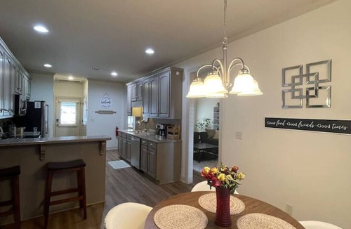 Tuscaloosa House | Charming 3BR/2BA Gem Just South of Tuscaloosa!