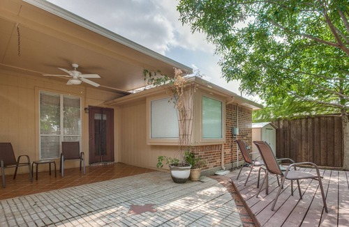 Allen House | Charming 3RB Home Large Outdoor Living!