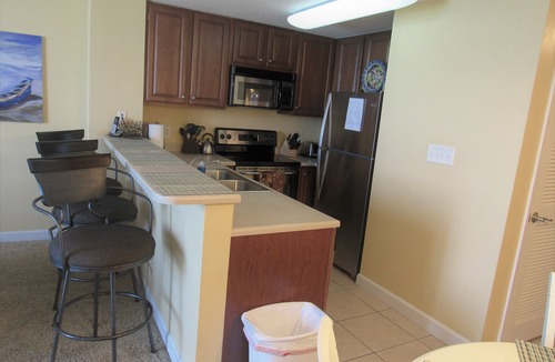 Lower Grand Lagoon Condo | CHARMING BEACHFRONT 1BR/2BA LOW FLOOR AMAZING VIEWS & SUNSETS!