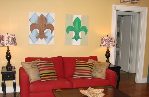 Touro Cottage | Charming casita, Uptown 1920's Bungalow - Walk to Streetcar