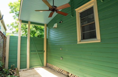 Faubourg Marigny House | Charming Creole Cottage in, New Orleans with AC, WiFi. Walkable location