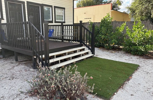 Ybor City House | 🌴🏖️ Charming Historic Ybor Bungalow 2-bedroom apartment