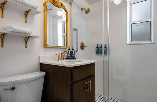 Faubourg Lafayette Resort | Charming Hotel in the Beautiful Garden District