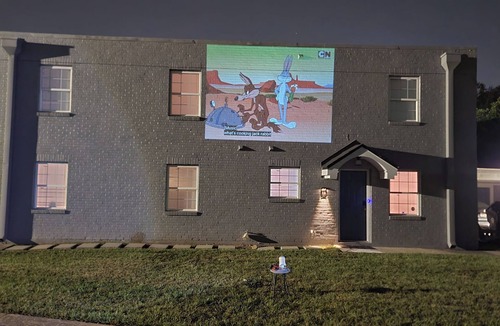 Lakewood House | Charming Lakeview 3-bedroom townhome w King bed in New Orleans w/gameroom, WIFI