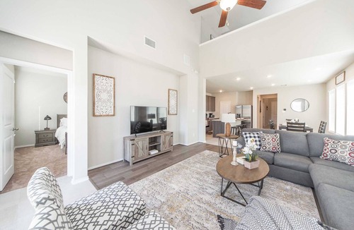 Sienna Plantation House | Charming Meadow Trail Manor: Your Perfect Getaway Destination Awaits Here #41357