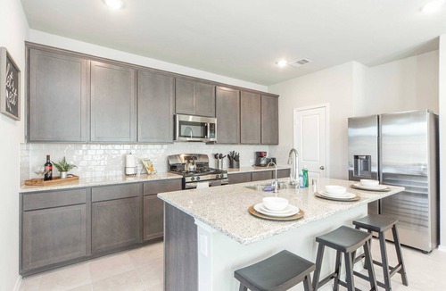 Sienna Plantation House | Charming Meadow Trail Manor: Your Perfect Getaway Destination Awaits Here #41357