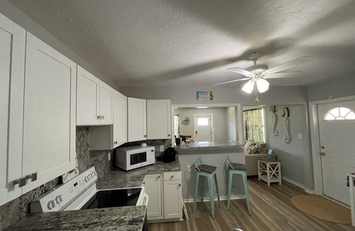 Ellinor Village House | Charming Pet Friendly Beach House! Quiet neighborhood, Steps away from the beach